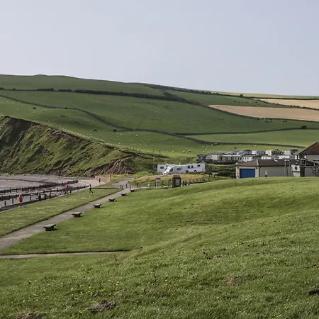 Sandpiper * סנט ביז